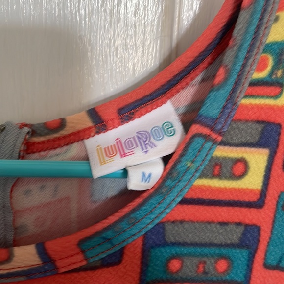 LuLaRoe Amelia M - Picture 4 of 5